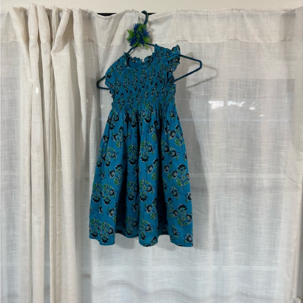 French Connection Blue Floral Smocked Kids Dress size XS